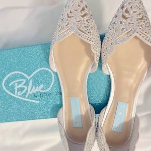 Betsy Johnson Blu Wedding Flat Size 6.5 Never Worn